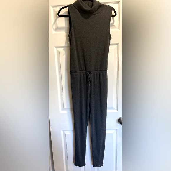 Zara Grey jumper with tie waist and zipper back - Picture 1 of 5